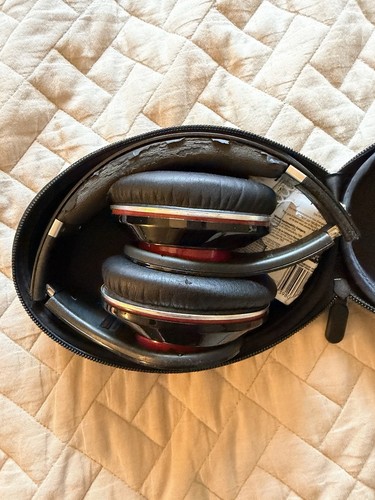 Beats dre studio - by,