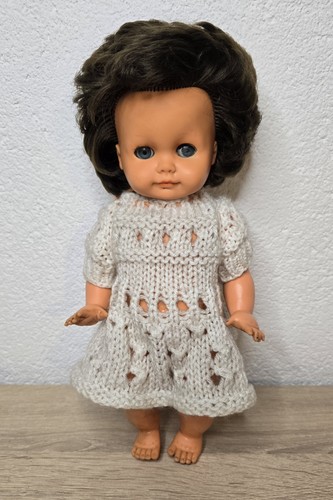 Ancienne poupée plastique