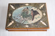 Superbe boite / coffret ancien, peinture à l'huile " Oiseaux "  signé Camus