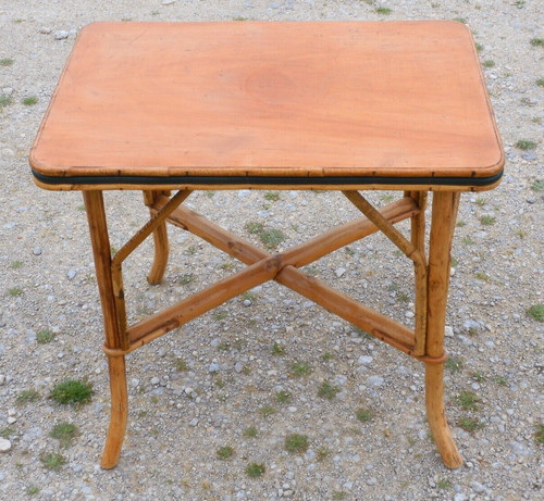 Jolie petite table - table, pieds