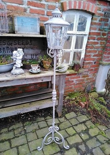 Lanterne sur pied - sur,