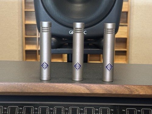 Neumann trio set - 84,
