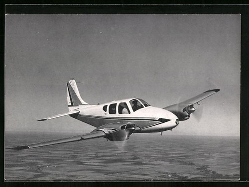 Carte postale avion beech 95 - avion,