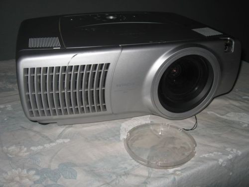 videoprojecteur hitachi