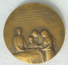 MEDAILLE PROFESSEUR PIERRE