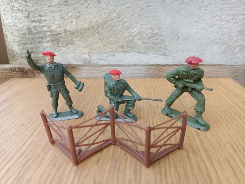 Soldat militaire parachutiste - soldat,