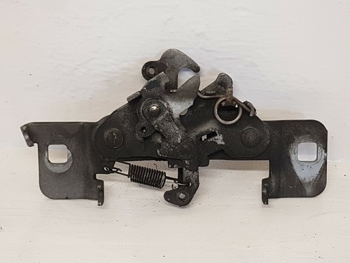 Système attache capot - , moteur
