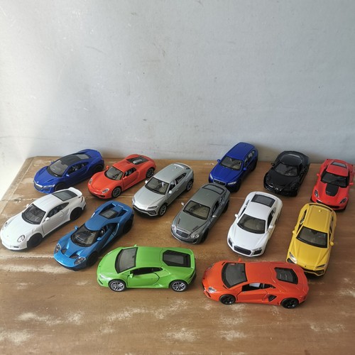 Lot voitures miniatures - lot,