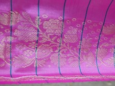 Sari indien rose bonbon bordures dorées, ethnique, déco traditionnel bollywood