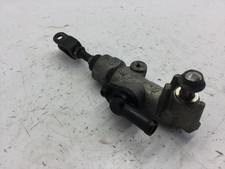 Pompe Frein Arrière SUZUKI SV