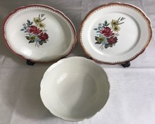 Lot Plats De Service Saladiers ... En Demi Porcelaine Signée FB Décor Floral
