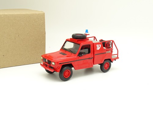 Mvi résine peugeot - 1/43,