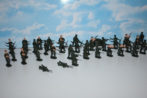 Esci petits soldats lot - esci,