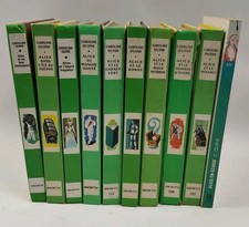 Lot 10 Livres Caroline Quine
