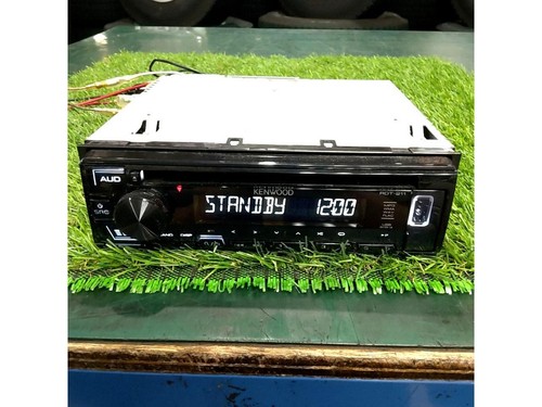 Récepteur stéréo voiture - de,