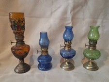 lot 4 Anciennes lampes à