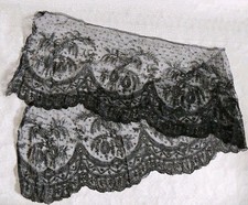 DENTELLE ANCIENNE de CHANTILLY