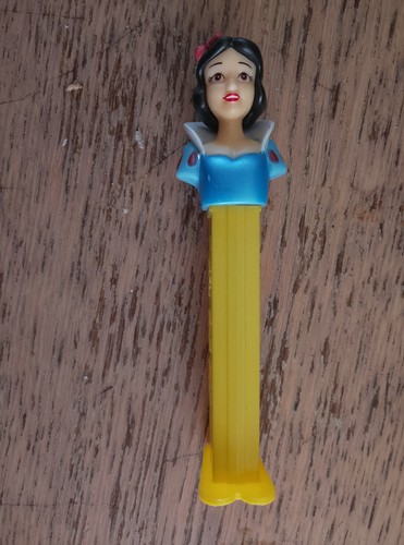 Pez distributeur bonbons - distributeur,