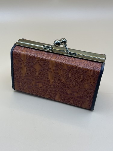 Vintage brown leather - vintage, brown“leather