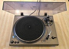 PLATINE DISQUE VINYLE TECHNICS SL-1700 FONCTIONNE PARFAITEMENT.