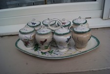 ?? ANCIEN SERVICE A CRÈME PORCELAINE CHOISY LE ROI  POT COUVERT DECOR PAPILLON