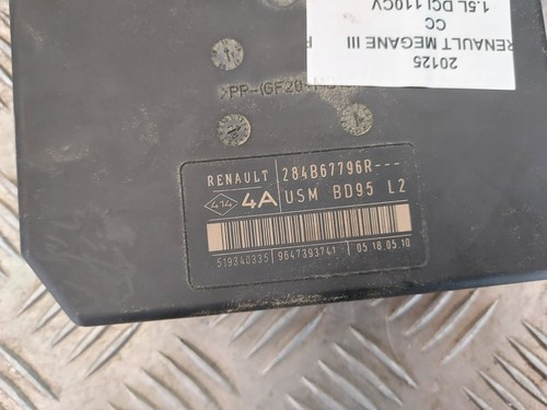 Boitier fusible renault - boitier,