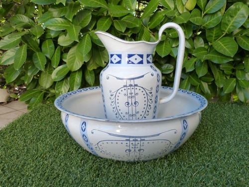 Ancien ensemble toilette - ancien, broc