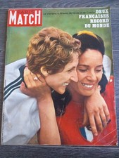 Paris Match n°1064 - du 27