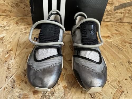 Sneakers size 5uk 8 - 6.5uk/, 8.8-9