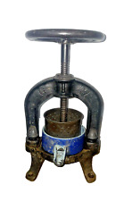 Ancien petit pressoir 