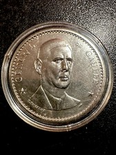 Rare Belle MEDAILLE Général De Gaulle par Thiebaud