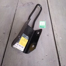 Anneau de Remorquage d'Origine