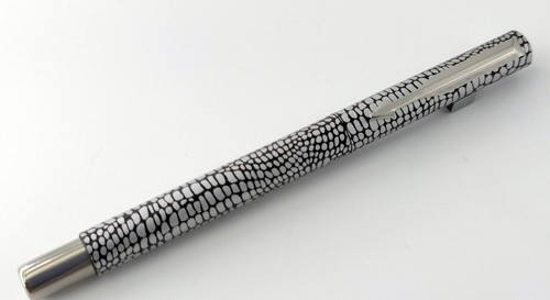 Stylo plume parker - parker, vector