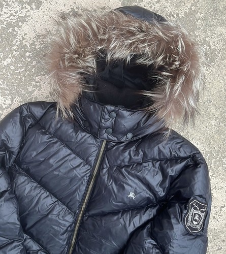 Burberry black label puffer - label,