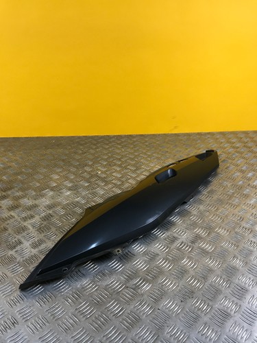 Demi coque arrière gauche