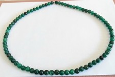 Collier en émeraude 49 cm