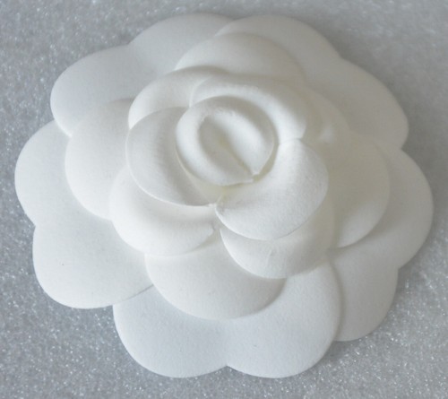 Chanel camélia blanche - chanel,