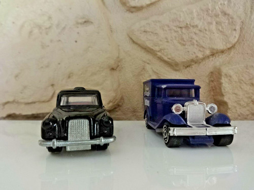 Lot miniatures 60 taxi - 2, 1:60