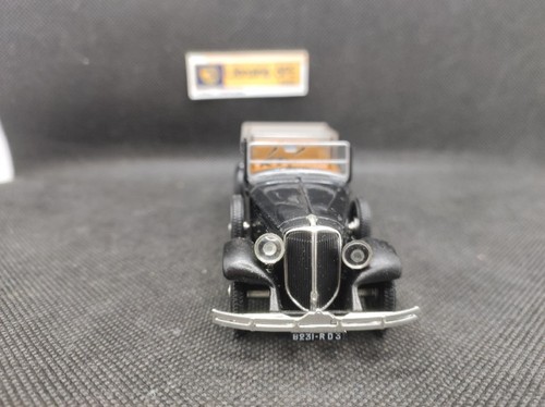 Renault reinastella - ▄▀▄,