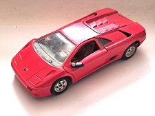 1/24 MAJORETTE Lamborghini Diablo Rouge avec défauts