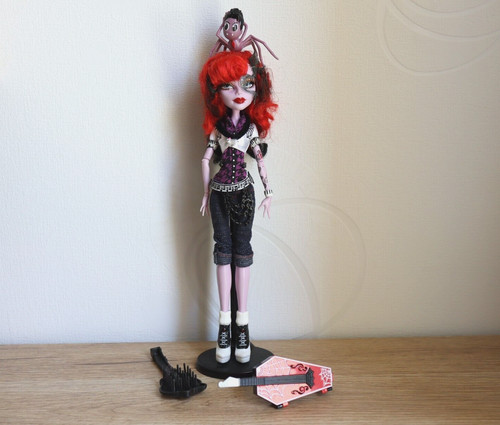 Monster high operetta - , wave