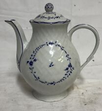 Cafetière En Porcelaine Bernardaud Limoges «  Hortense »