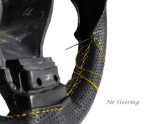 Couvre Volant En Cuir Perforé