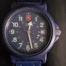 SCARCE *DARK BLUE* Victorinox