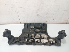 7L0825285B PROTECTION DE COMPARTIMENT MOTEUR / 2368432 POUR VOLKSWAGEN TOUAREG