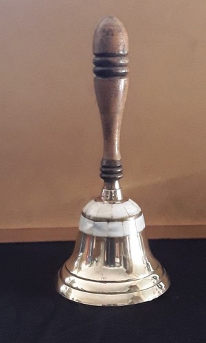 Ancienne cloche main - cloche,