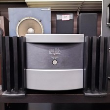 Amplificateur de puissance Mark Levinson n°335L d'occasion révisé 56 kg...