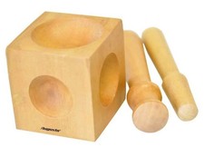 Bloc en bois à emboutir pour