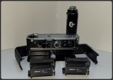 Nikon MD 2 + Nikon MB 1 + 2 Nikon MS 1 : Moteur ancien pour Nikon F