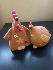2 POULES EN TERRE CUITE